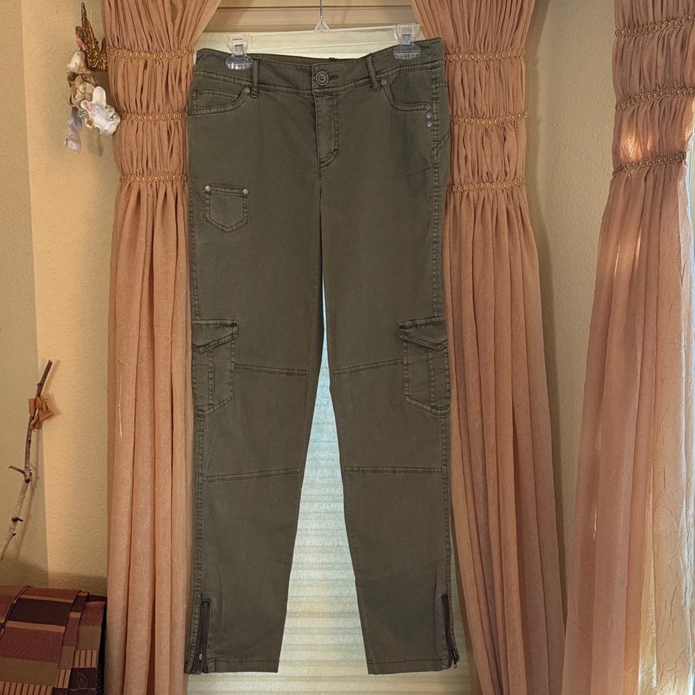 Olive Skinny Cargo Pants